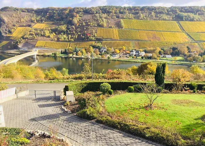 Moselblick * Трабен-Трарбах